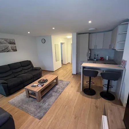 Uno Lejlighed Kikinda