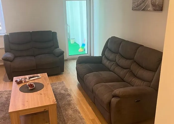 Uno Апартаменты