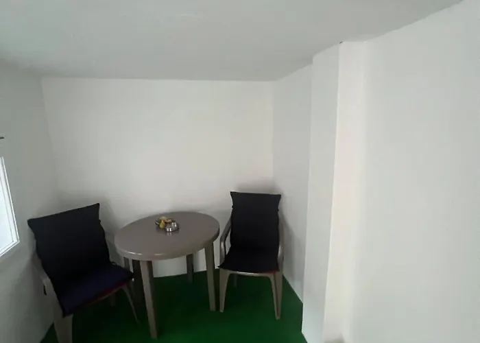 Uno Апартаменты